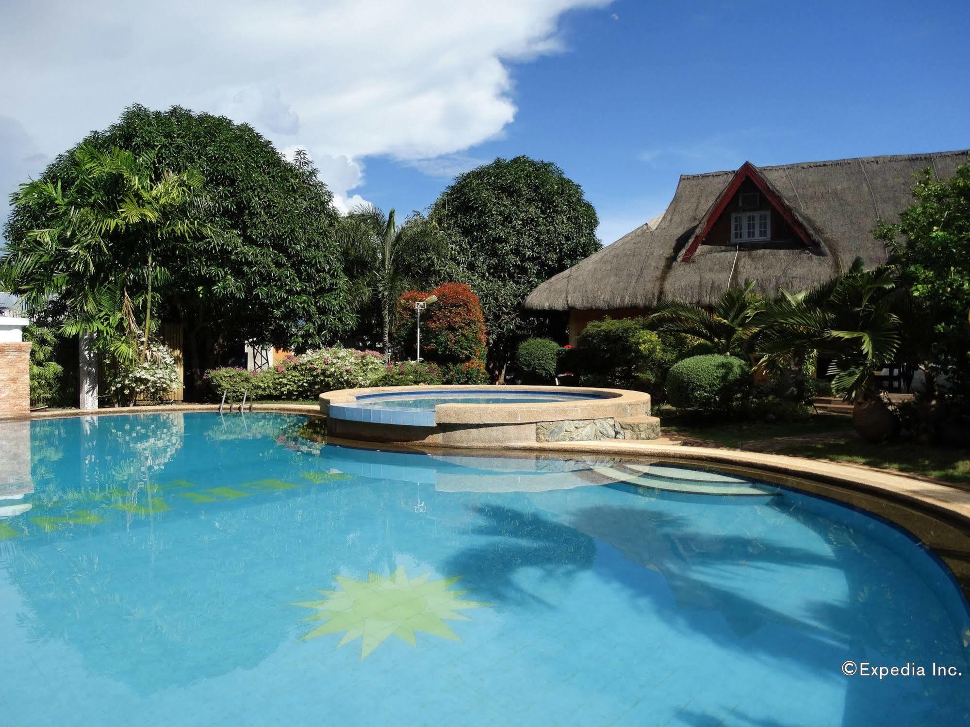 Veraneante Resort Panglao Exterior foto